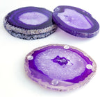 Natural Agate Slices Bulk Crystal Geode Coasters Set of 4 - Unique 4-5 Inch Cute Stone Drink Coasters with Rubber Bumpers - Natural Slices Geode for Home Decor, Coffee Table, Bar Accessories