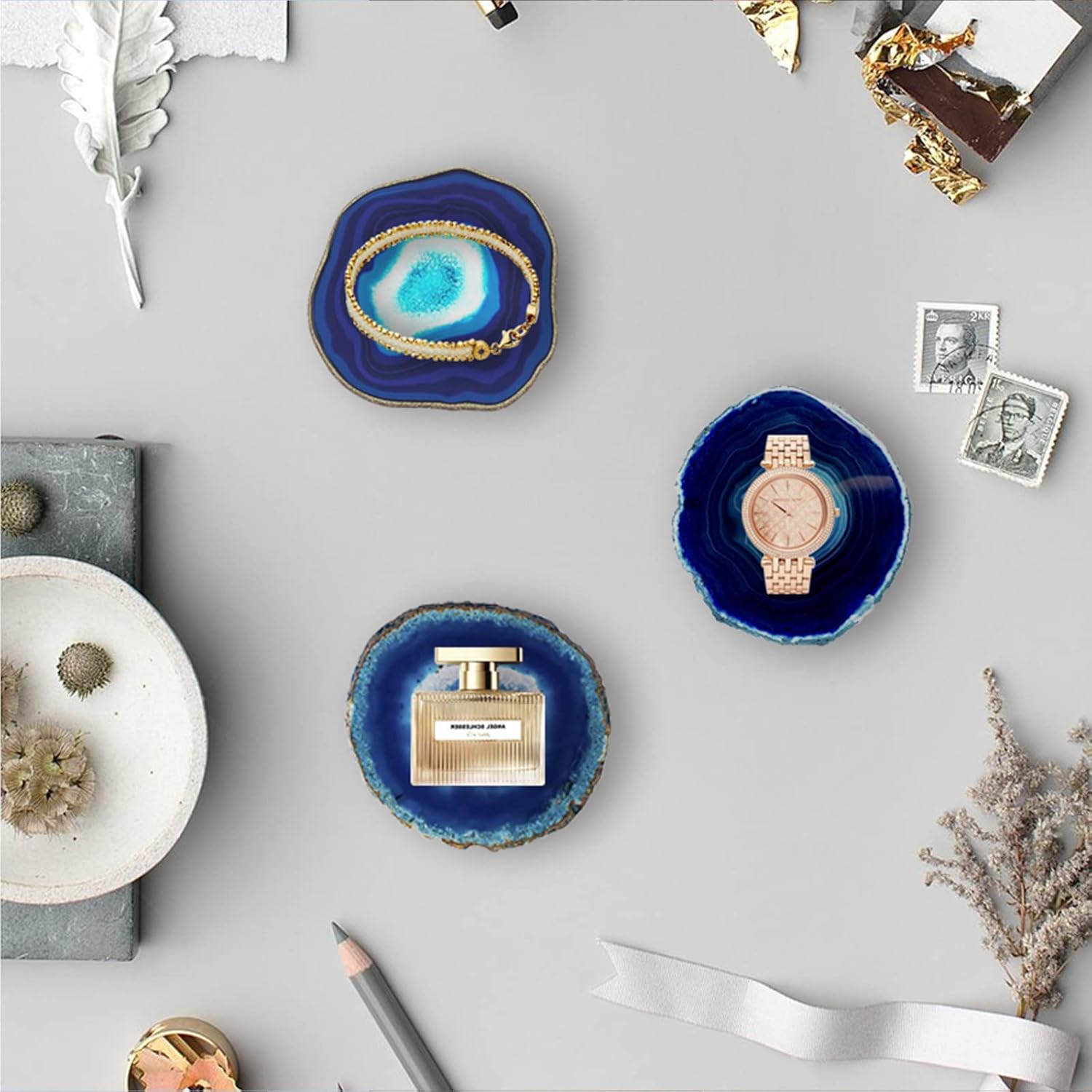 Blue Agate Coasters Set of 4,Large Geode Coaster for Drinks 4.5"-4" Gemstone Natural Stone Agate Slices Cup Mat for Home Decor by Yougoals, Suitable for Coffee Table, Wooden Table
