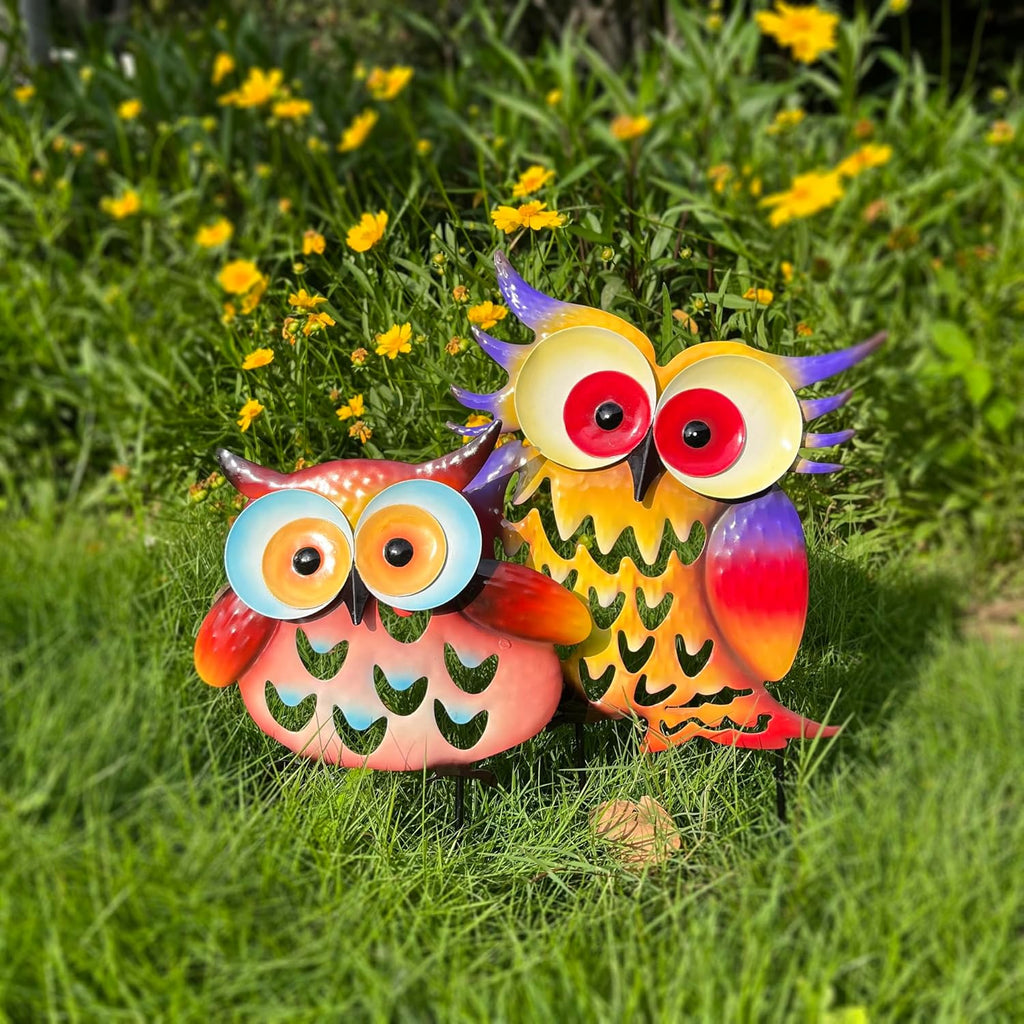 Pack of 2 Metal Fresh Color Owl Garden Statues Silhouette Owl Stakes Decorative Outdoor Statues Animal Sculptures for Yard Décor and Lawn Ornaments, MX202303-1